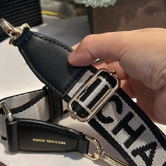 Michael Kors Avril Leather & Calf Hair Bag - Picture 5 of 12